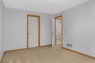 9771 Gable Dr, Eden Prairie, MN 55347 - Photo 33