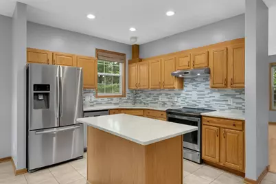 9771 Gable Drive, Eden Prairie, MN 55347 - Photo 11