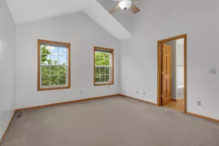 9771 Gable Dr, Eden Prairie, MN 55347 - Photo 19