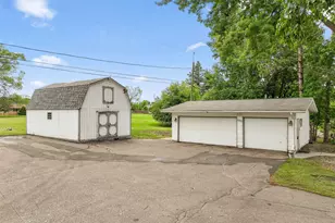 11935 Oak St, Chisago City, MN 55013 - Photo 5