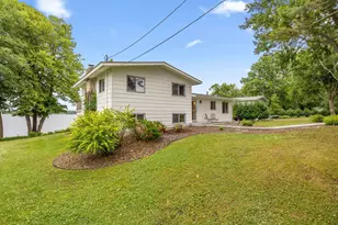 11935 Oak St, Chisago City, MN 55013 - Photo 3