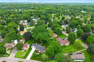 741 Roselawn Ave E, Maplewood, MN 55117 - Photo 39