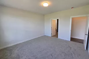 1587 Creekwood Dr, New Richmond, WI 54017 - Photo 17