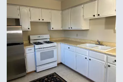 672 Case Avenue, Saint Paul, MN 55106 - Photo 13