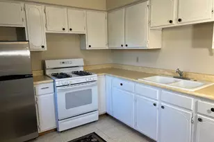672 Case Ave, Saint Paul, MN 55106 - Photo 13