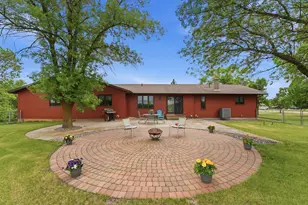 23801 County Rd 9 NE, New London, MN 56273 - Photo 3