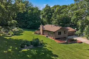 505 Zinnia Ln N, Plymouth, MN 55441 - Photo 45