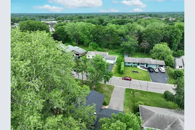 4519 Oak Leaf Drive, Vadnais Heights, MN 55127 - Photo 23