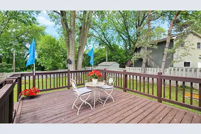 4519 Oak Leaf Drive, Vadnais Heights, MN 55127 - Photo 3