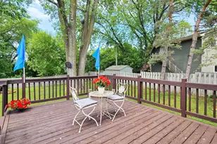 4519 Oak Leaf Dr, Vadnais Heights, MN 55127 - Photo 3