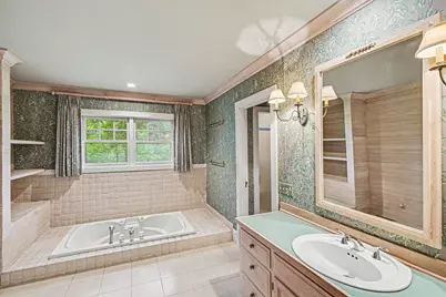 7017 Valley View Road, Edina, MN 55439 - Photo 11