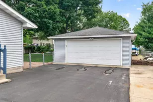 336 Sunrise Ln, Champlin, MN 55316 - Photo 41