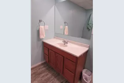 233 E Amber Lake Drive, Fairmont, MN 56031 - Photo 17