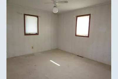 1522 Falcon Drive, Fairmont, MN 56031 - Photo 11