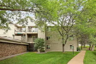 2150 Ridge Dr, Saint Louis Park, MN 55416 - Photo 33