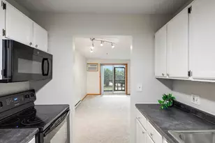 2150 Ridge Dr, Saint Louis Park, MN 55416 - Photo 13