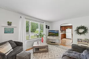 746 1st St, Glenwood City, WI 54013 - Photo 11