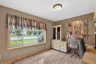 2823 Dunlap Ln SE, Rochester, MN 55904 - Photo 3