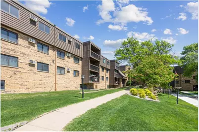 999 41st Avenue NE #212, Columbia Heights, MN 55421 - Photo 1