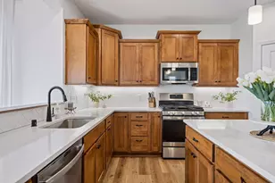 14608 River Hills Pkwy, Dayton, MN 55327 - Photo 15