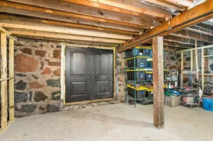 24 W 5th St, Duluth, MN 55806 - Photo 19