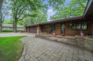 930 Woodland Cir, Long Prairie, MN 56347 - Photo 3