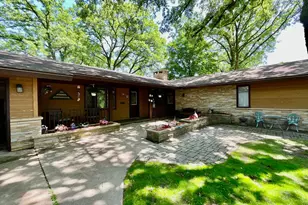 930 Woodland Cir, Long Prairie, MN 56347 - Photo 3