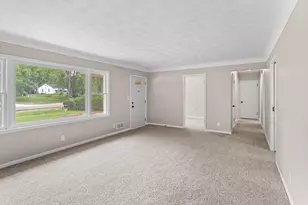 1985 Prosperity Rd, Maplewood, MN 55109 - Photo 9