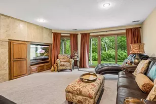 18464 Farmstead Cir, Eden Prairie, MN 55347 - Photo 31
