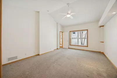 519 Holly Lane N, Oakdale, MN 55128 - Photo 15