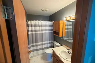 1015 12th St N, Fargo, ND 58102 - Photo 9