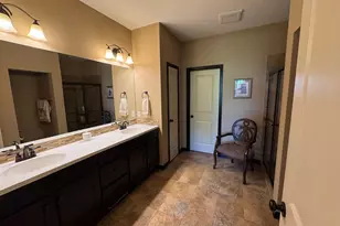 10788 Lyndale Bluffs Trail, Bloomington, MN 55420 - Photo 13
