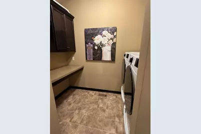 10788 Lyndale Bluffs Trail, Bloomington, MN 55420 - Photo 17