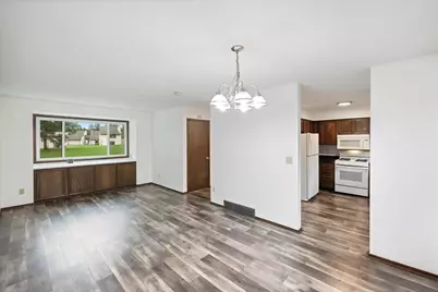 3656 Brookdale Drive N, Brooklyn Park, MN 55443 - Photo 9