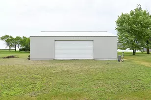 708 N Shore Dr, Battle Lake, MN 56515 - Photo 37