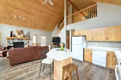 708 N Shore Drive, Battle Lake, MN 56515 - Photo 13