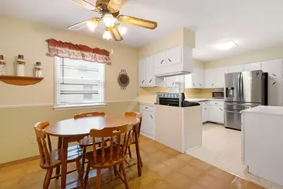 213 7th Avenue NE, Waseca, MN 56093 - Photo 9