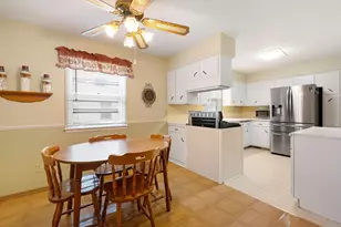 213 7th Ave NE, Waseca, MN 56093 - Photo 9