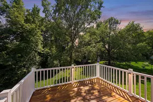 309 Wildhurst Rd, Waconia, MN 55387 - Photo 3