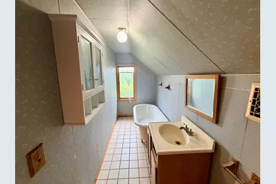206 Gunn Street, Coleraine, MN 55722 - Photo 23