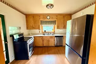 206 Gunn St, Coleraine, MN 55722 - Photo 5
