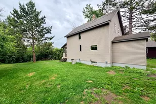 206 Gunn St, Coleraine, MN 55722 - Photo 3
