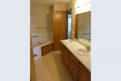 1063 Juniper Court, Shakopee, MN 55379 - Photo 19