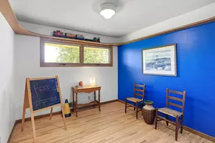 1953 Summer St, Falcon Heights, MN 55113 - Photo 33