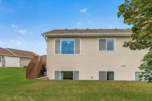 38272 Explorer Cir, North Branch, MN 55056 - Photo 31