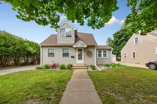 910 8th Ave SW, Austin, MN 55912 - Photo 1