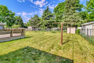 2313 9th St S, Fargo,  58103 - Photo 23