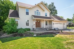 12640 Edinborough Cir, Apple Valley, MN 55124 - Photo 3