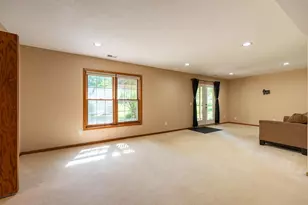 12640 Edinborough Cir, Apple Valley, MN 55124 - Photo 61
