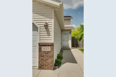 4313 39 1/2 Avenue S, Fargo, ND 58104 - Photo 3